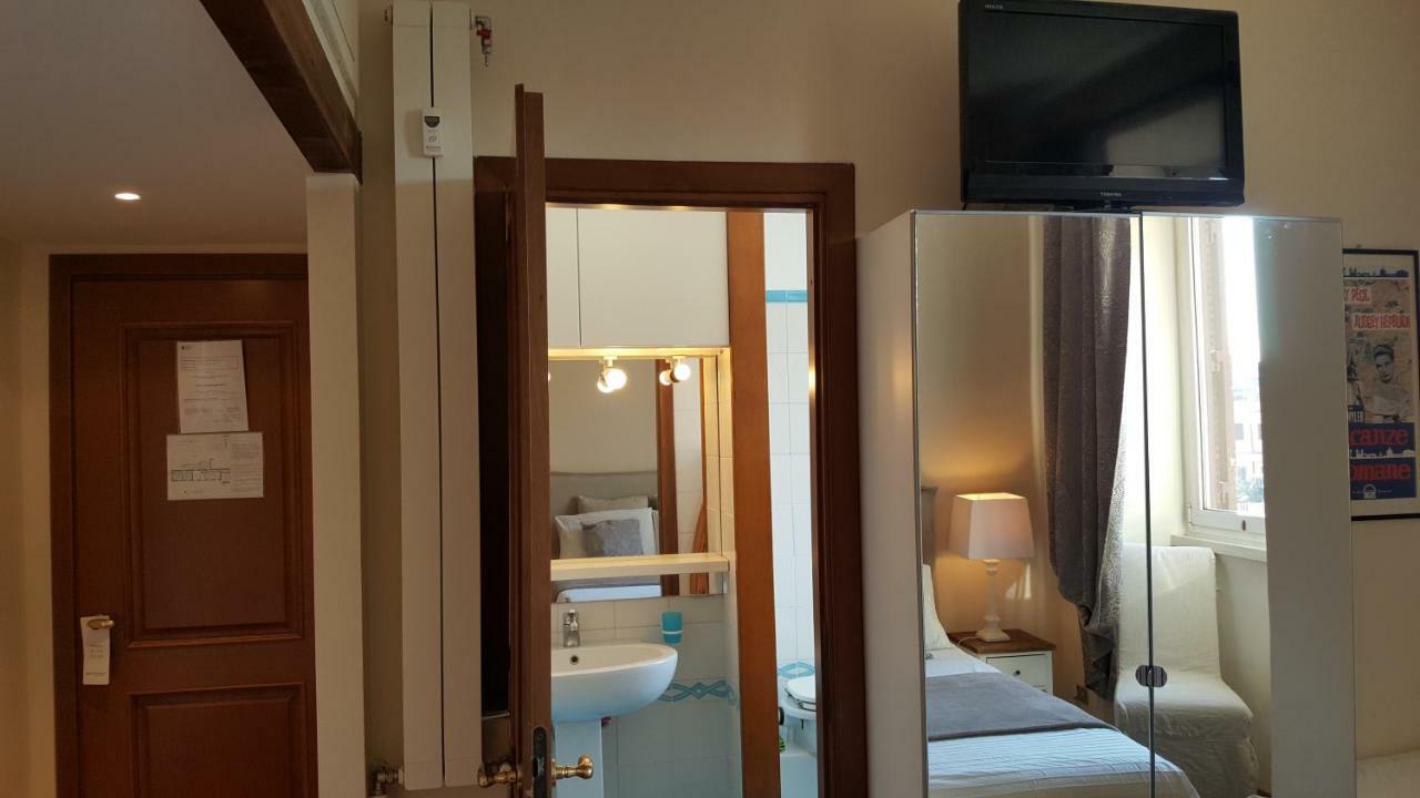 Bed & Breakfast A Casa Di Lia A Roma Εξωτερικό φωτογραφία
